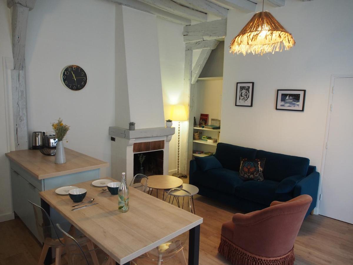 Ferienwohnung Le Mont Brenn Auxerre Exterior foto