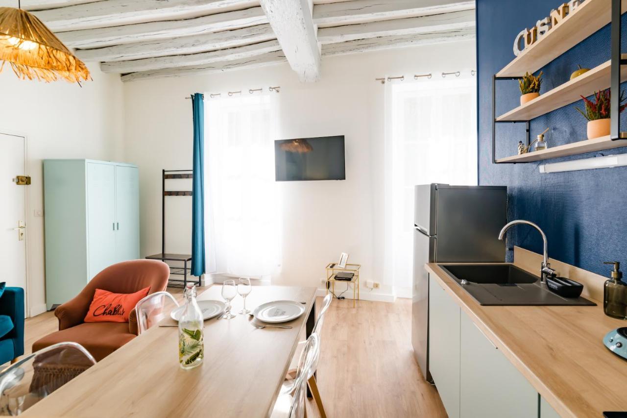 Ferienwohnung Le Mont Brenn Auxerre Exterior foto